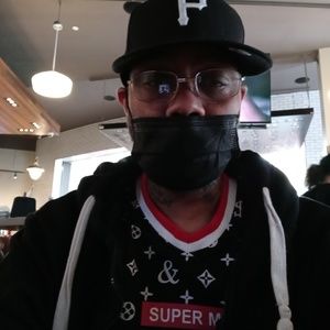 Meet your Posher, Stanley